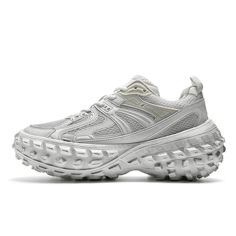 Parisian tyre Daddy shoe men's Instagram fashion show 01